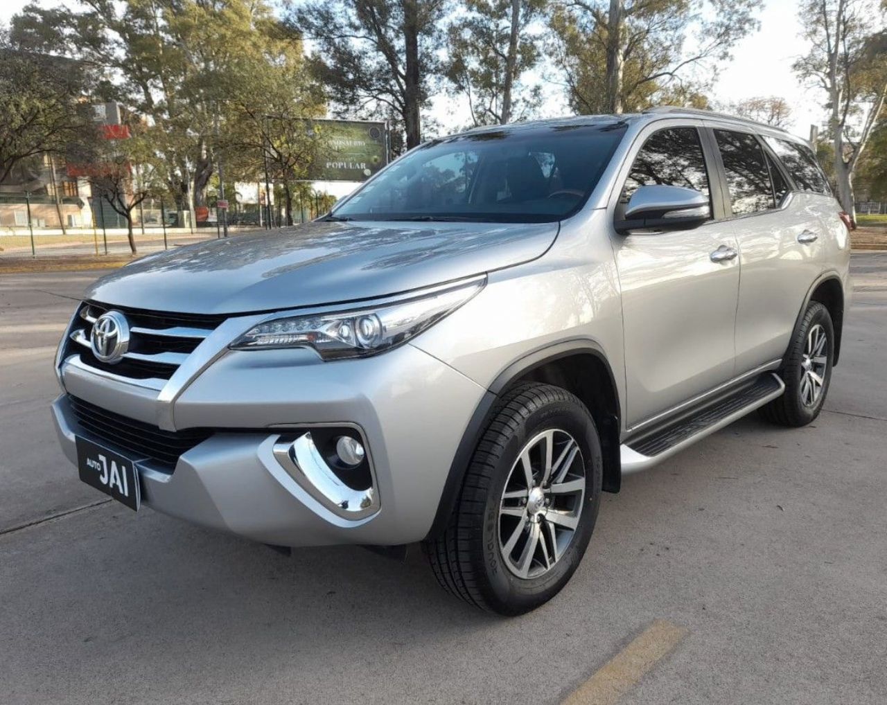 Toyota Hilux SW4 Usado Financiado en Córdoba, deRuedas