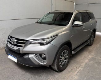 Toyota Hilux SW4 Usado en Mendoza Financiado