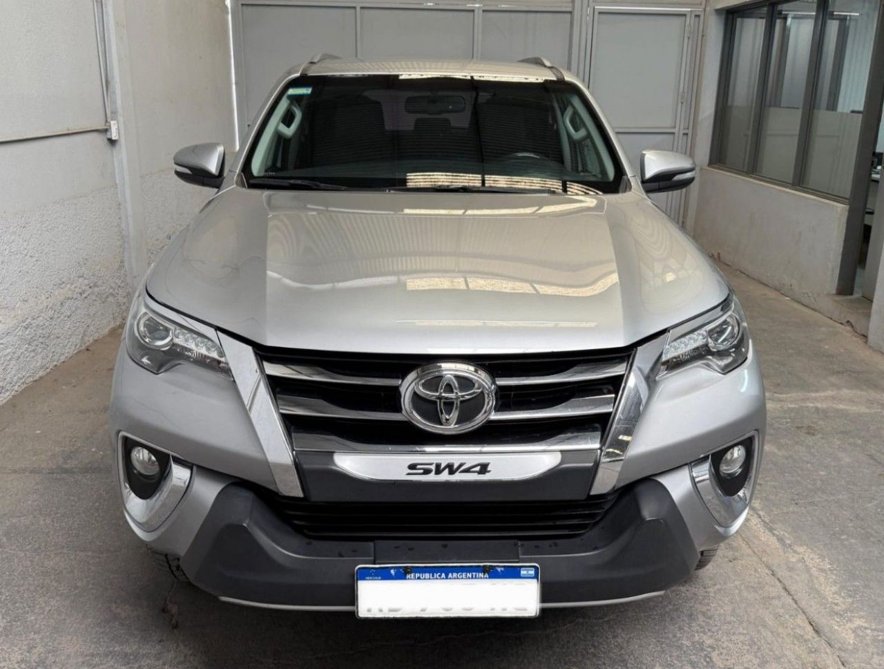 Toyota Hilux SW4 Usado Financiado en Mendoza, deRuedas