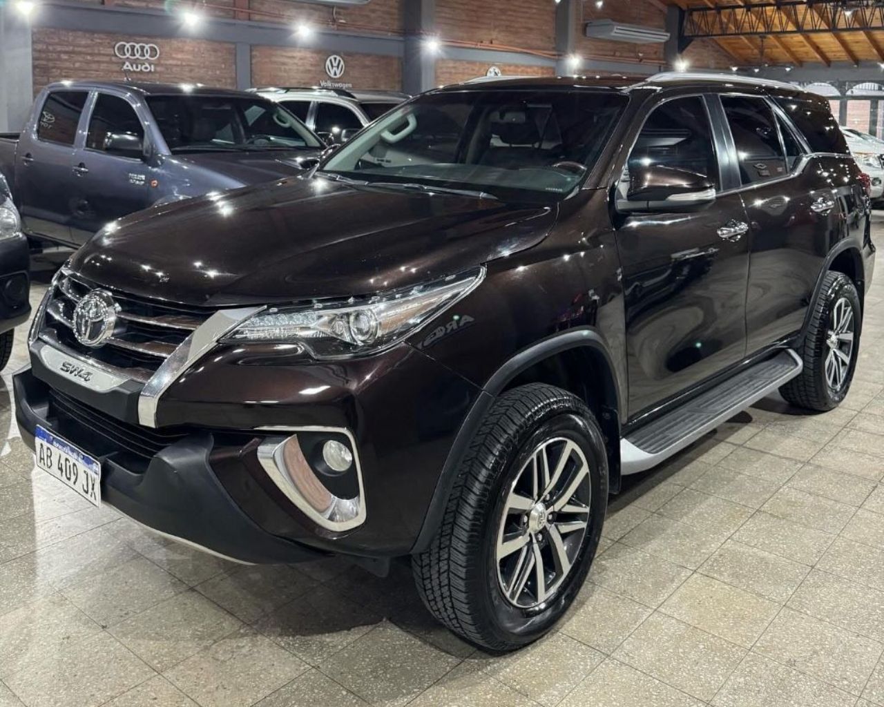 Toyota Hilux SW4 Usado Financiado en San Juan, deRuedas