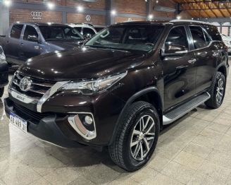Toyota Hilux SW4 Usado en San Juan Financiado