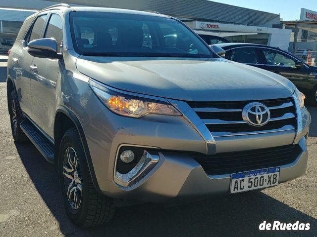 Toyota Hilux SW4 Usado en Mendoza, deRuedas
