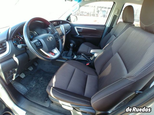 Toyota Hilux SW4 Usado en Mendoza, deRuedas