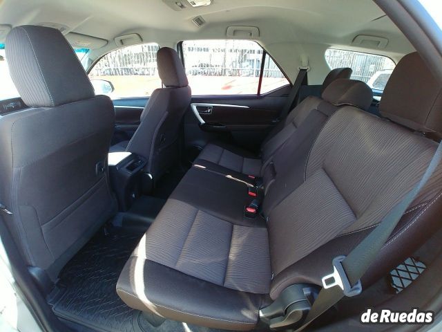 Toyota Hilux SW4 Usado en Mendoza, deRuedas