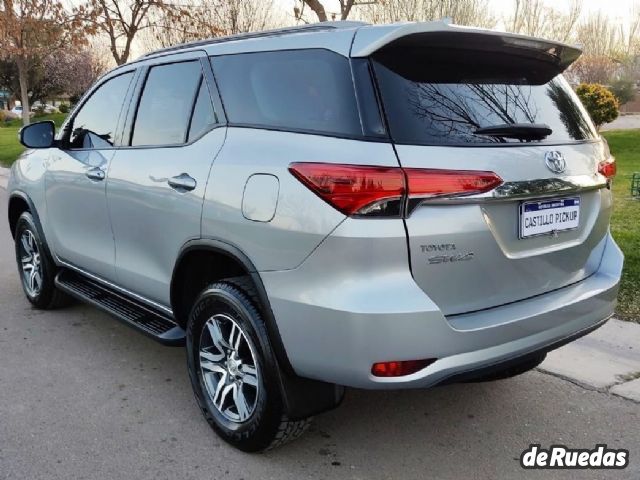 Toyota Hilux SW4 Usado en Mendoza, deRuedas