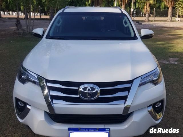 Toyota Hilux SW4 Usado en Mendoza, deRuedas