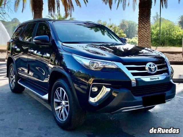 Toyota Hilux SW4 Usado en Mendoza, deRuedas