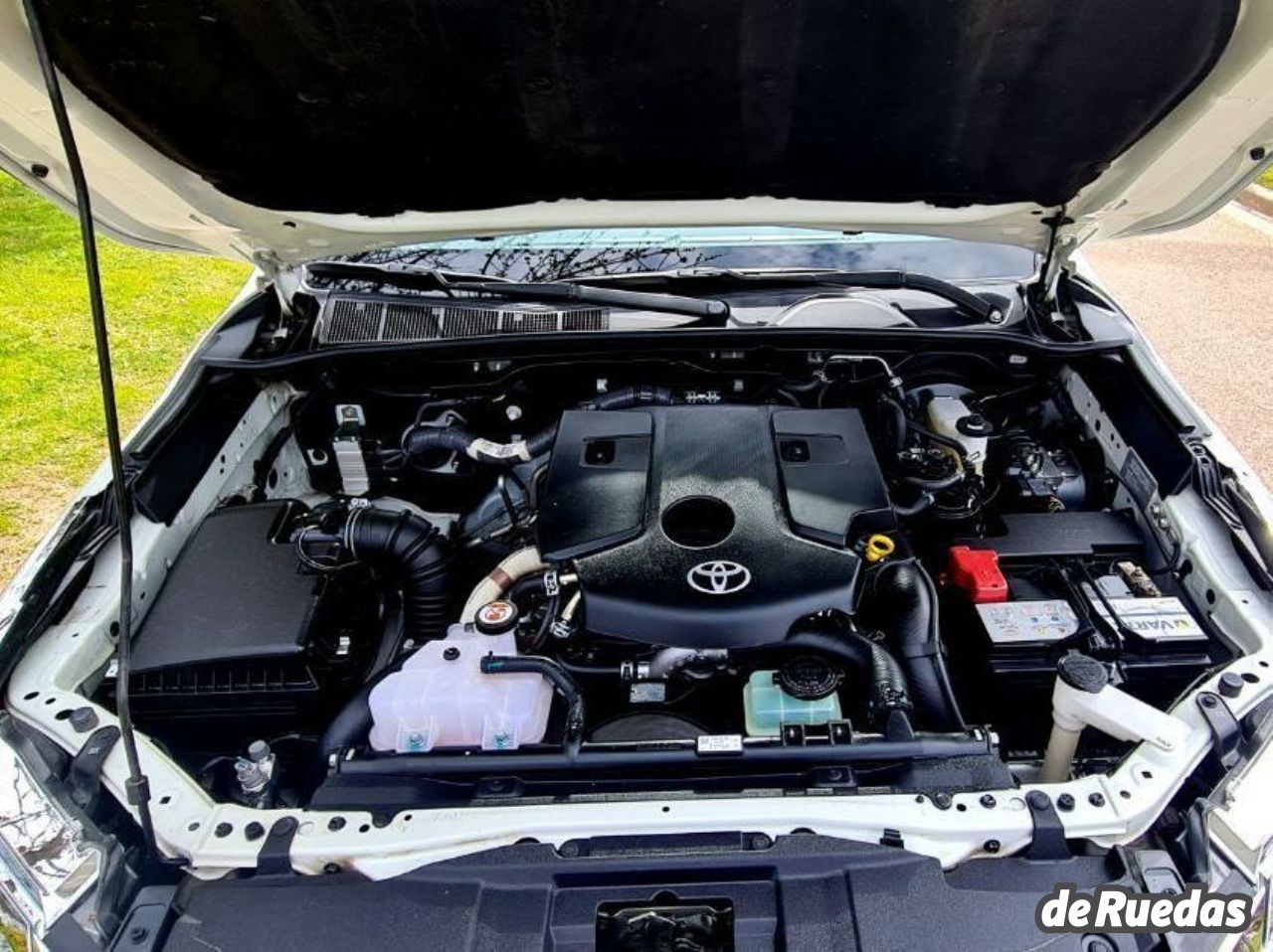Toyota Hilux SW4 Usado en Mendoza, deRuedas