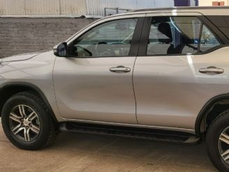 Toyota Hilux SW4 Usado en San Juan