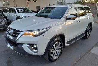 Toyota Hilux SW4 Usado en San Juan