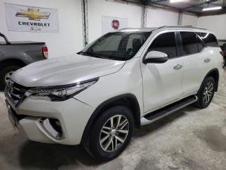 Toyota Hilux SW4 Usado en San Juan Financiado
