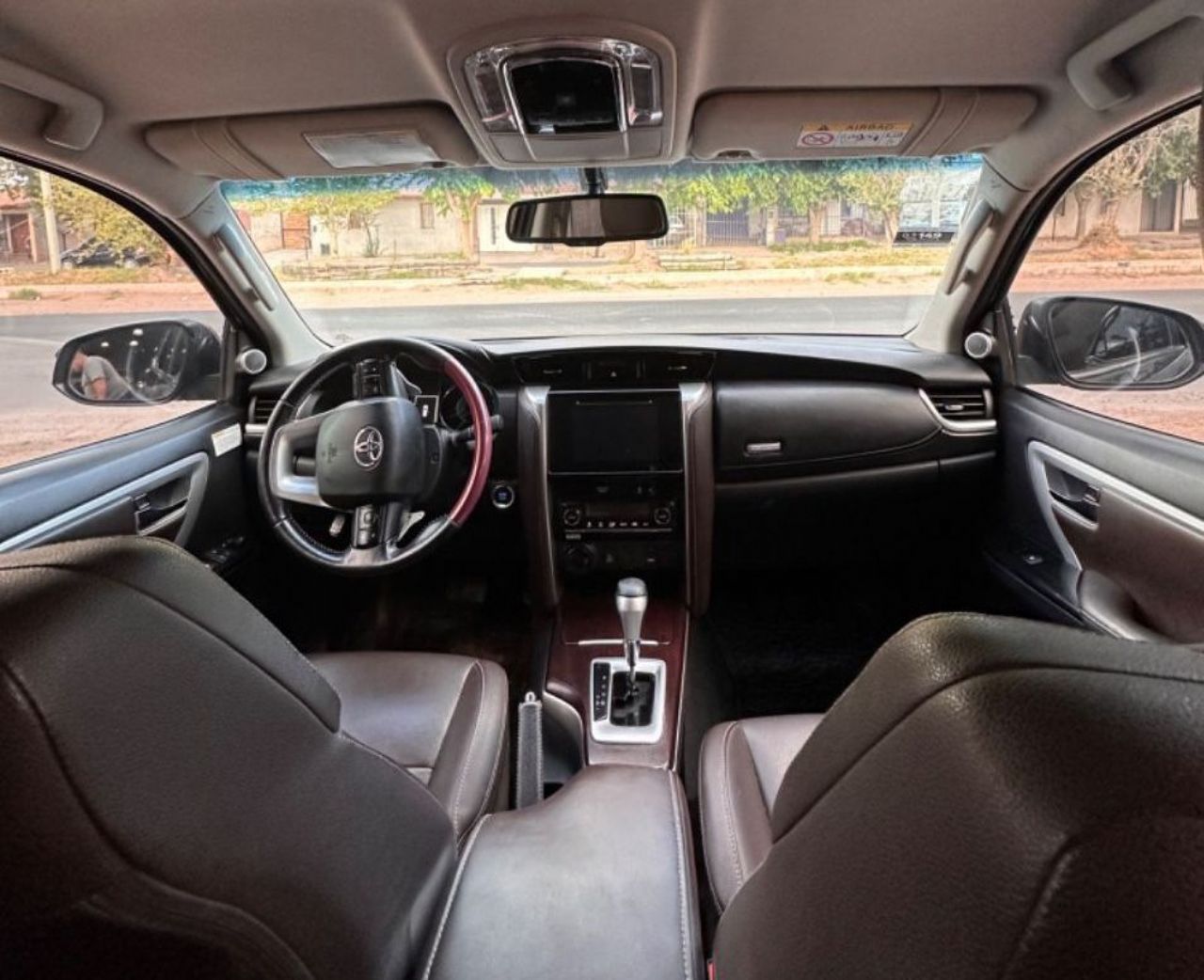 Toyota Hilux SW4 Usado en Mendoza, deRuedas