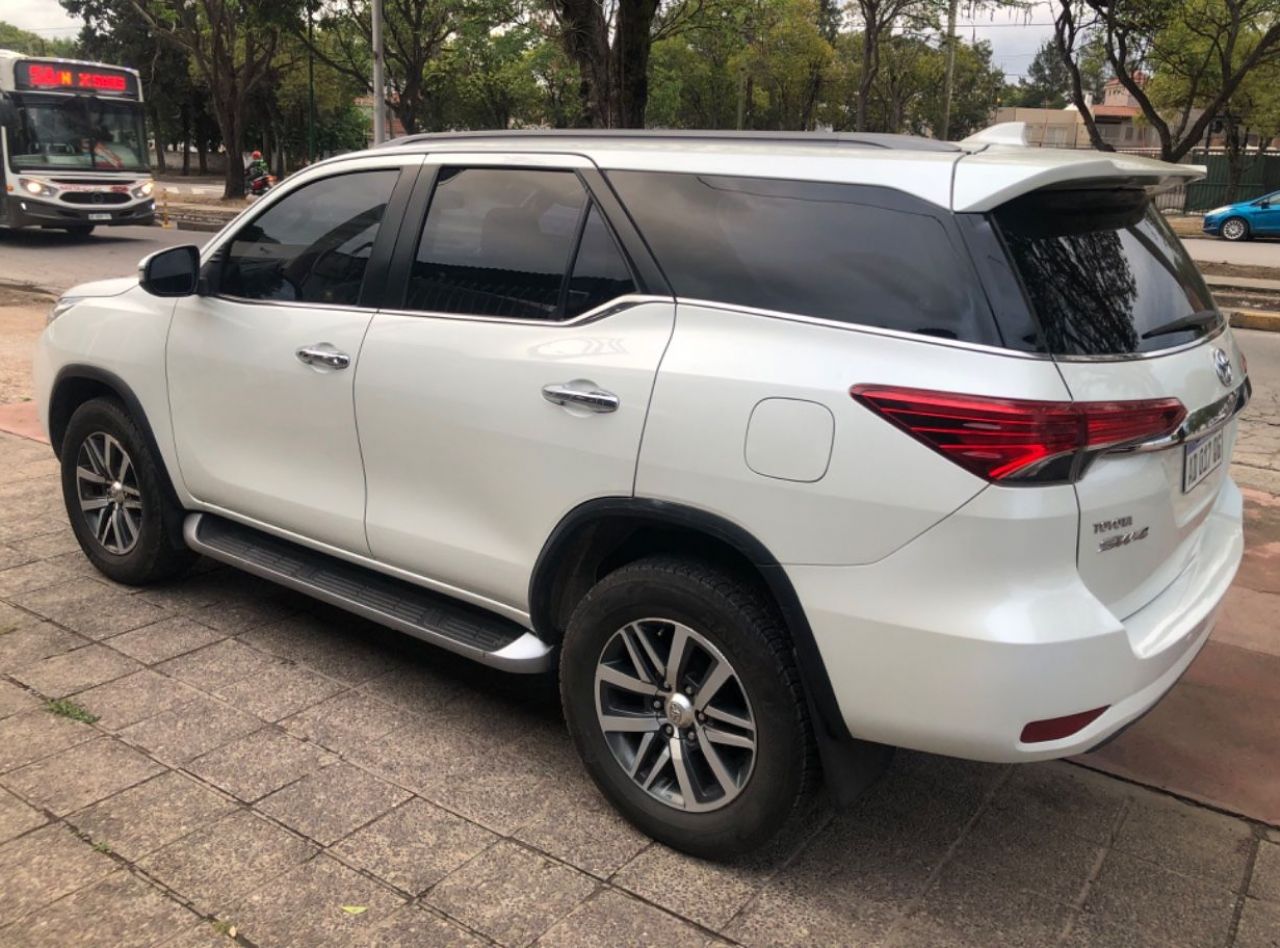 Toyota Hilux SW4 Usado en Salta, deRuedas