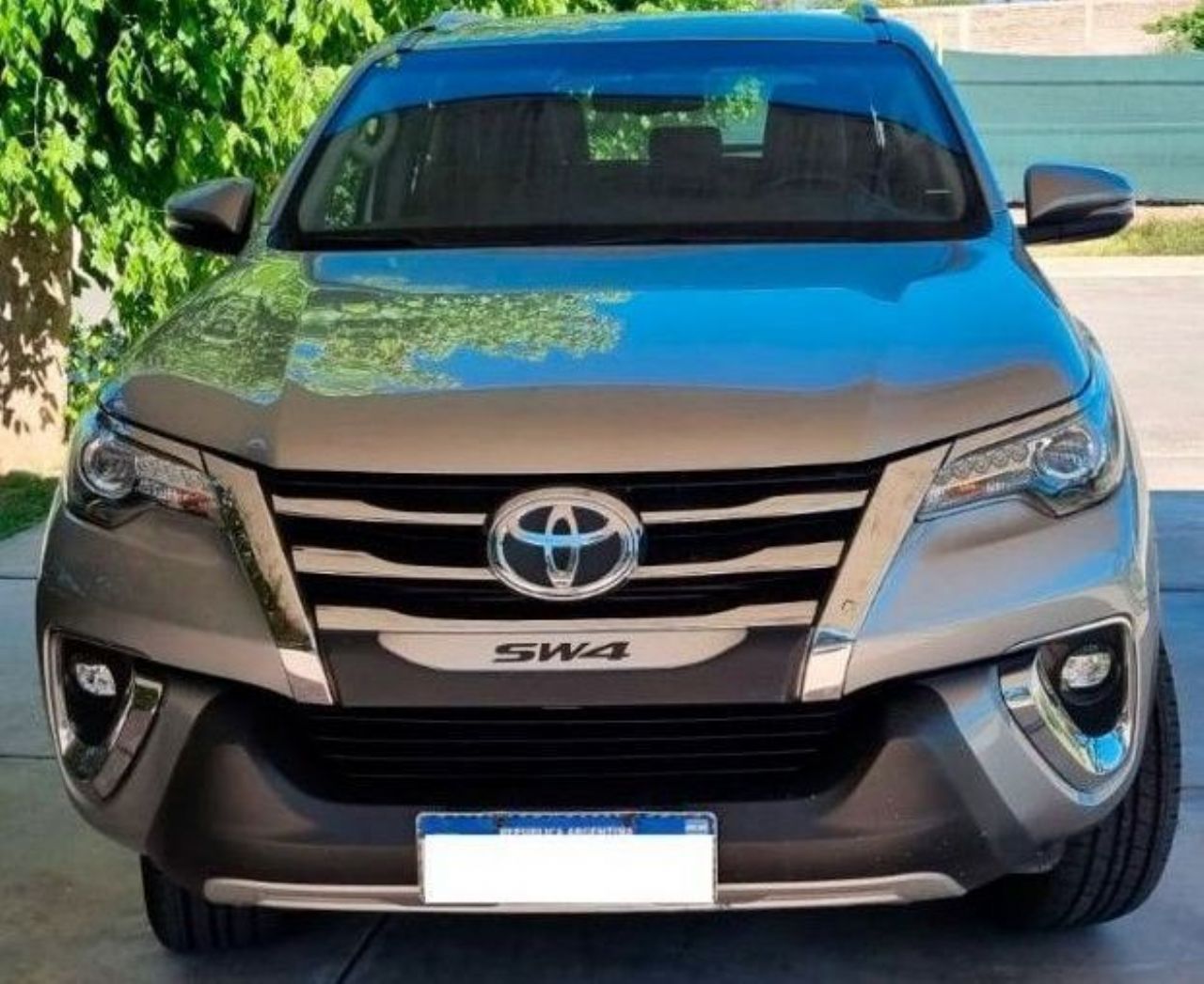 Toyota Hilux SW4 Usado en Mendoza, deRuedas