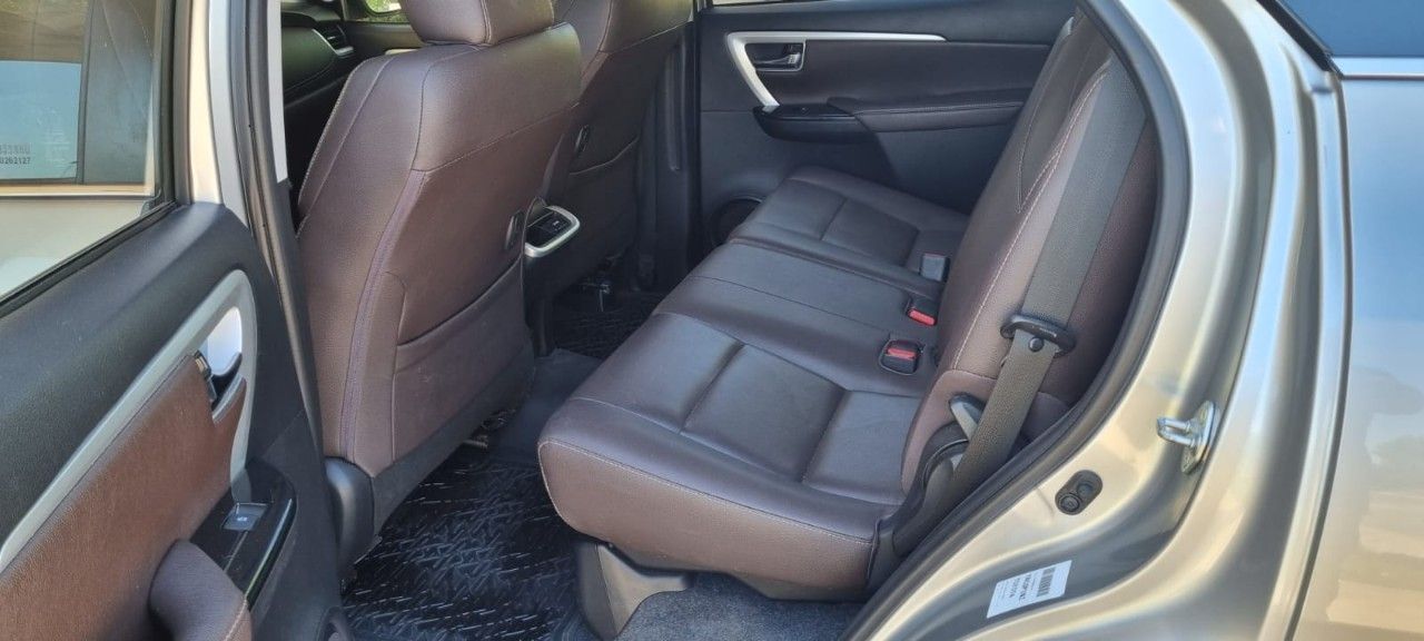 Toyota Hilux SW4 Usado en Mendoza, deRuedas