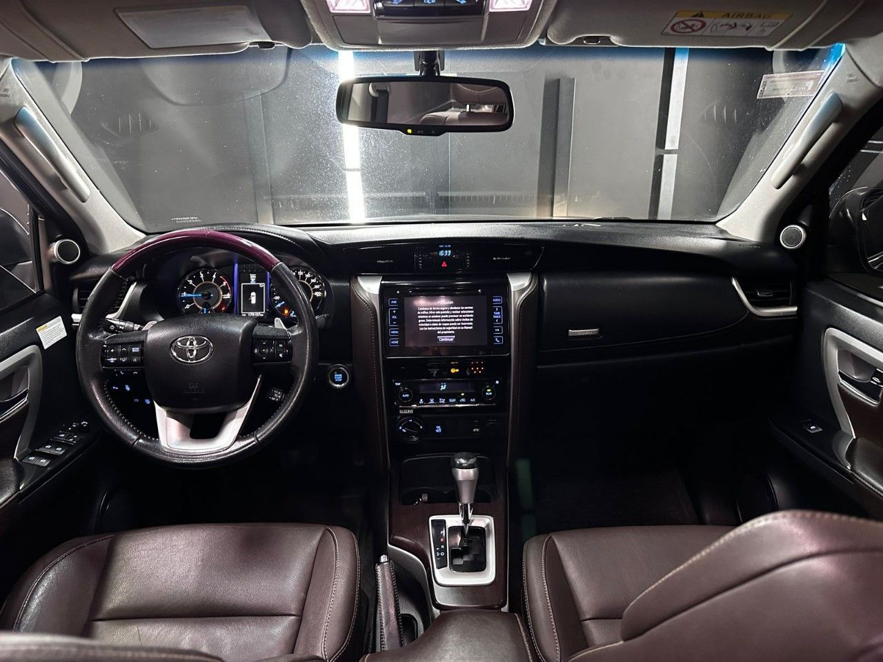 Toyota Hilux SW4 Usado en Córdoba, deRuedas