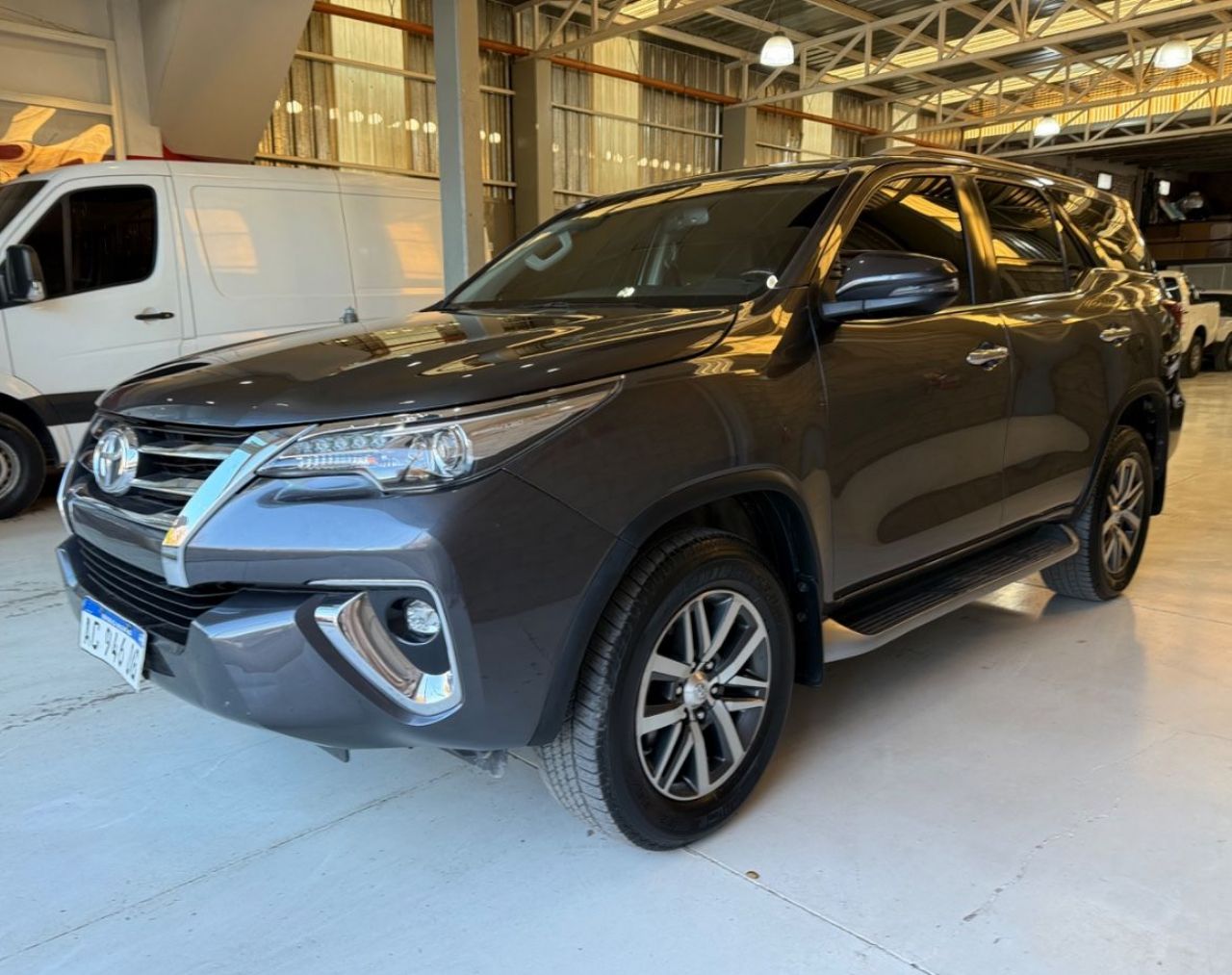 Toyota Hilux SW4 Usado Financiado en Mendoza, deRuedas
