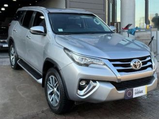 Toyota Hilux SW4 Usado en Córdoba Financiado