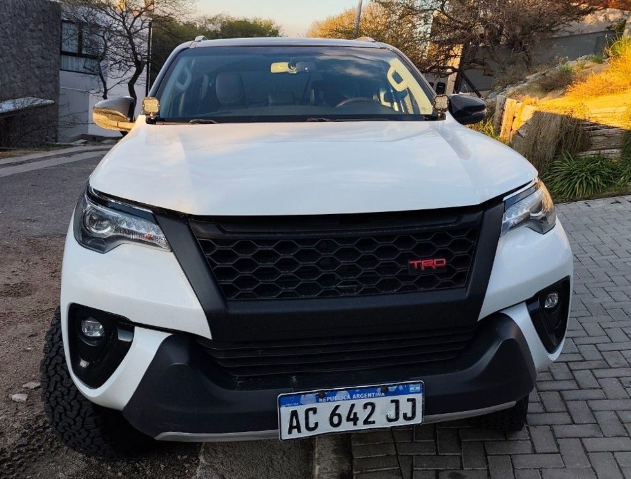 Toyota Hilux SW4 Usado en Córdoba, deRuedas
