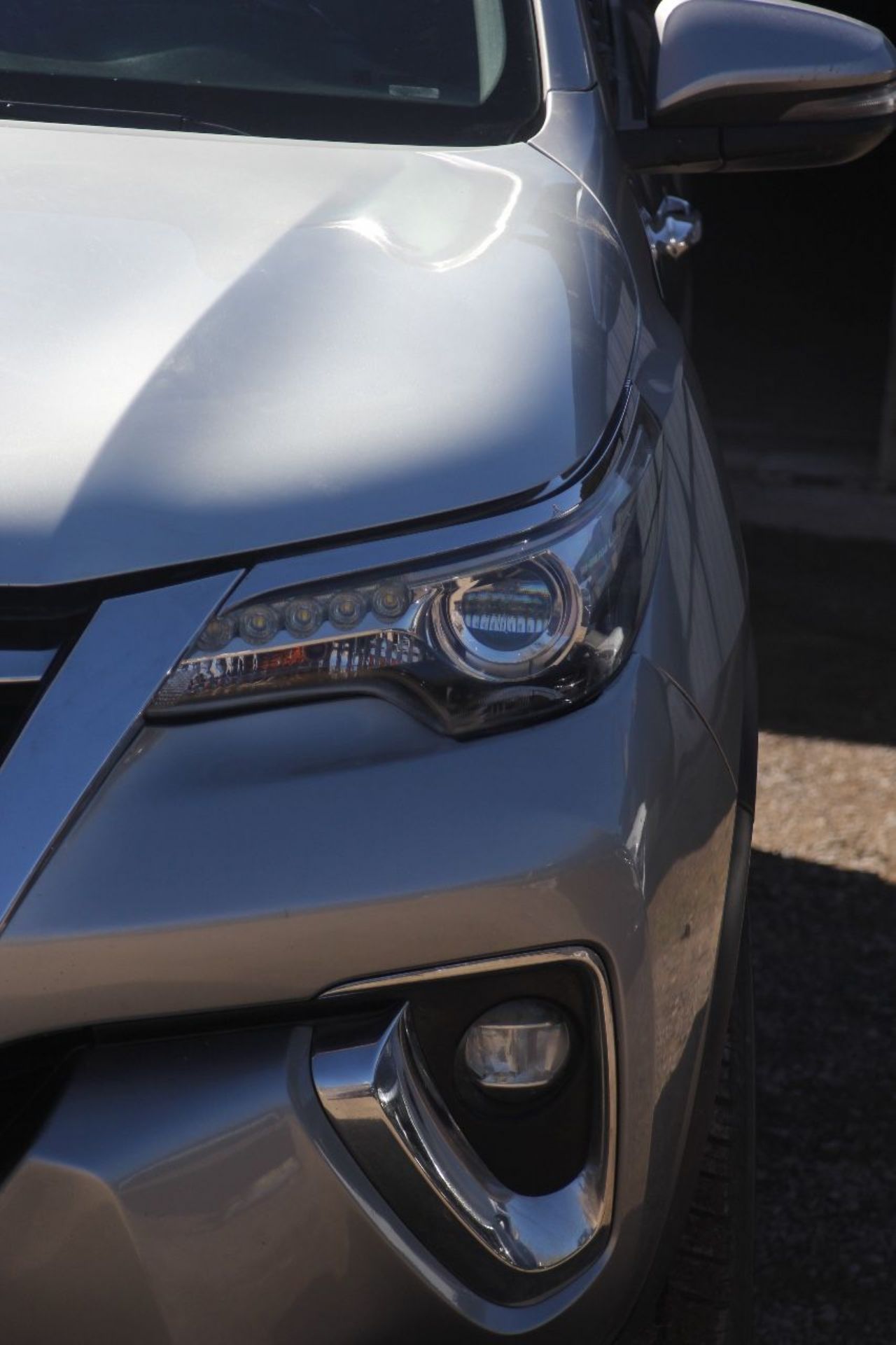 Toyota Hilux SW4 Usado Financiado en San Juan, deRuedas