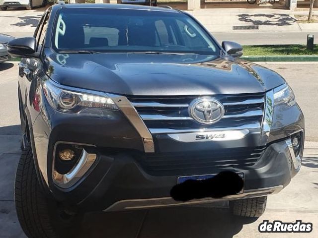 Toyota Hilux SW4 Usado en Mendoza, deRuedas