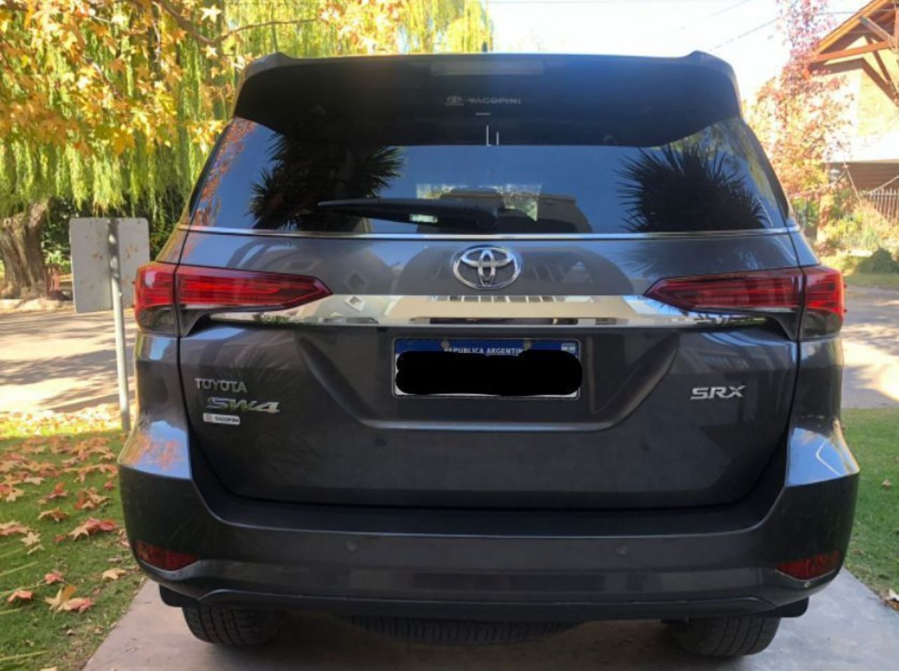 Toyota Hilux SW4 Usado en Mendoza, deRuedas