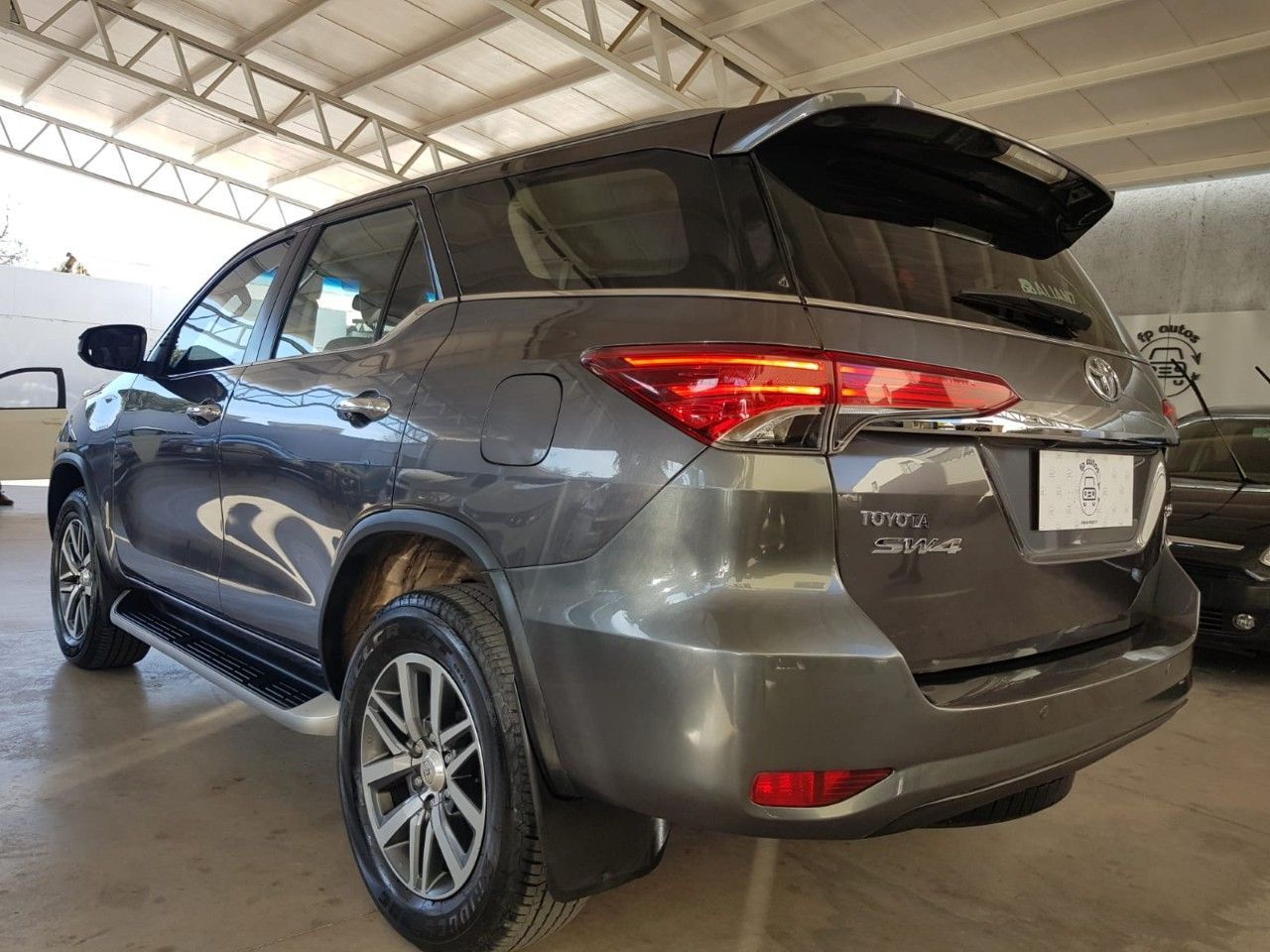 Toyota Hilux SW4 Usado en Mendoza, deRuedas