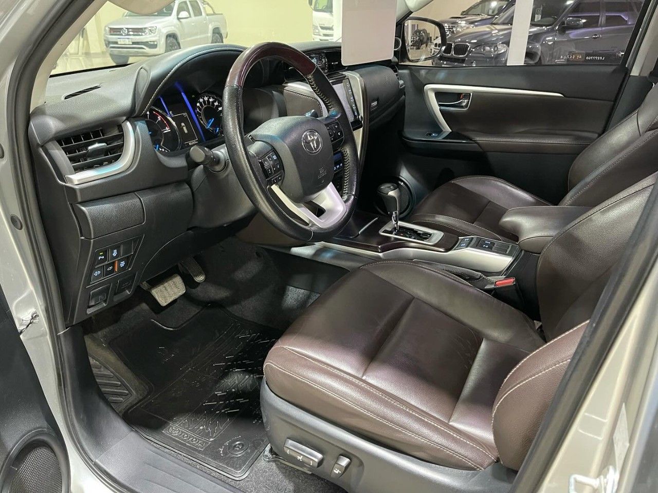 Toyota Hilux SW4 Usado en San Juan, deRuedas