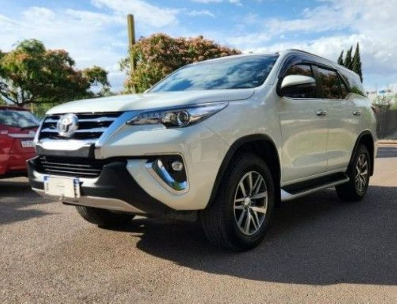 Toyota Hilux SW4 Usado en Mendoza, deRuedas
