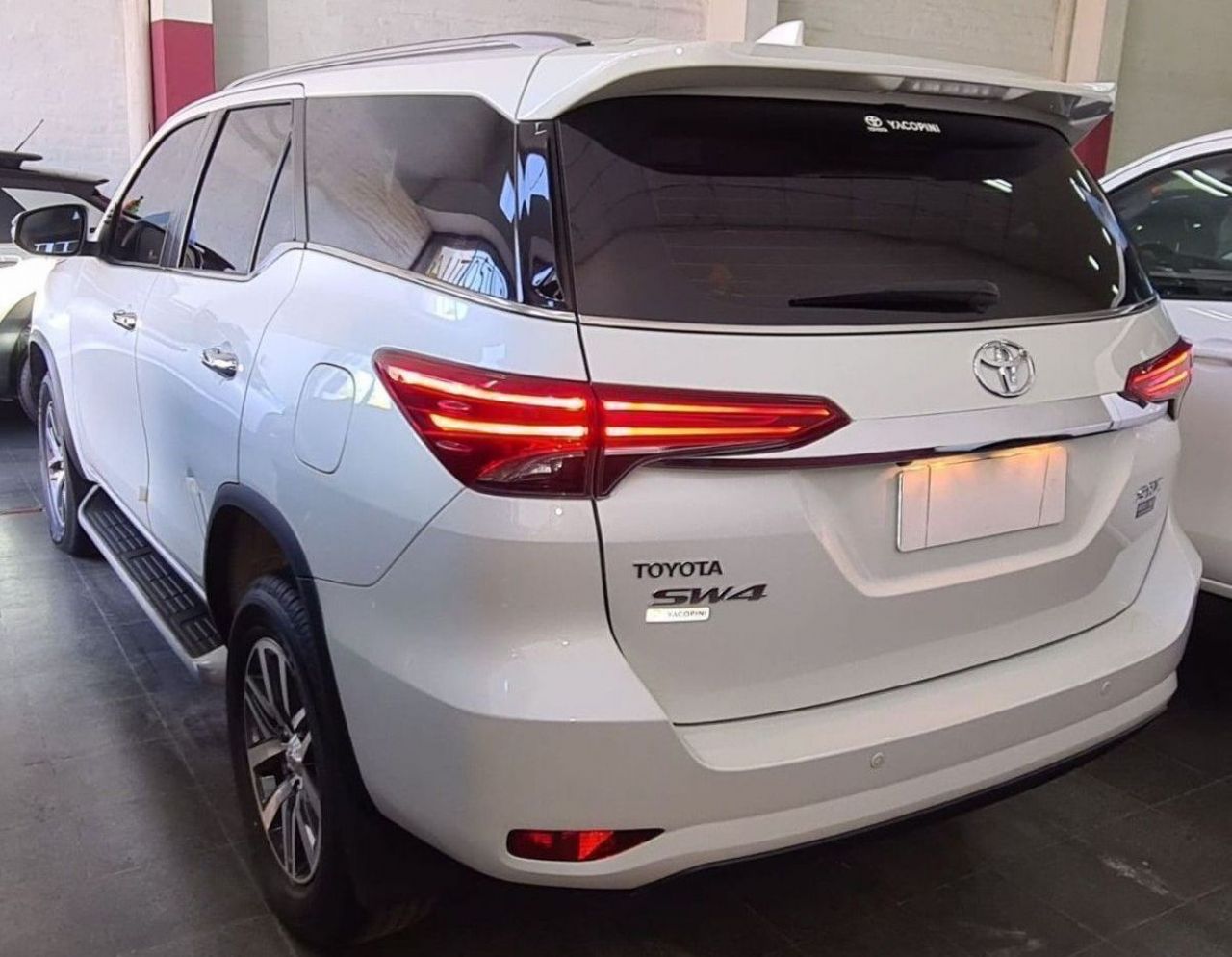 Toyota Hilux SW4 Usado Financiado en Mendoza, deRuedas