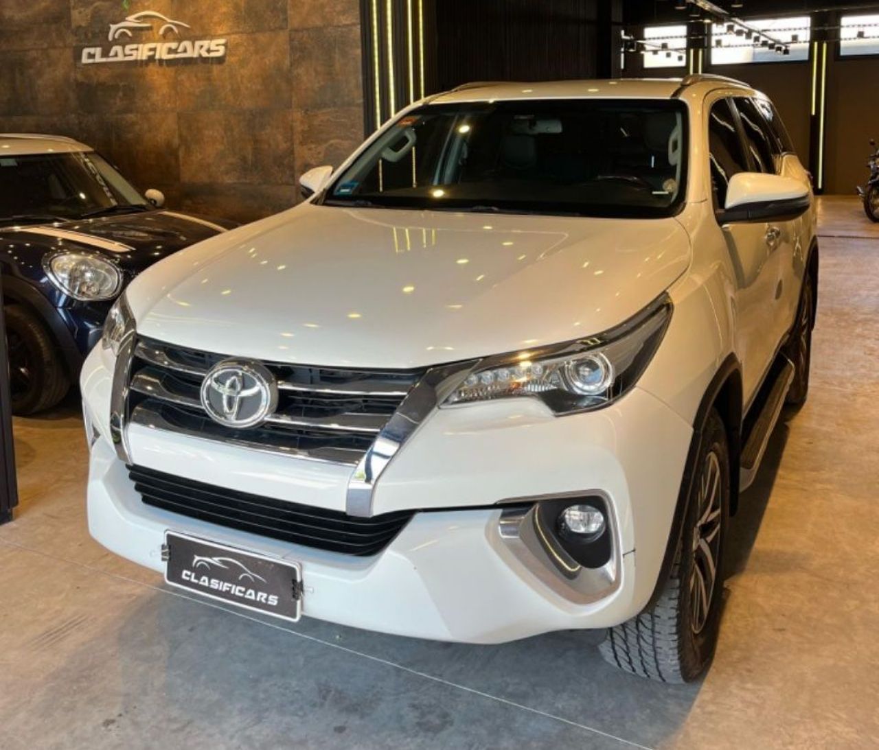 Toyota Hilux SW4 Usado en Buenos Aires, deRuedas