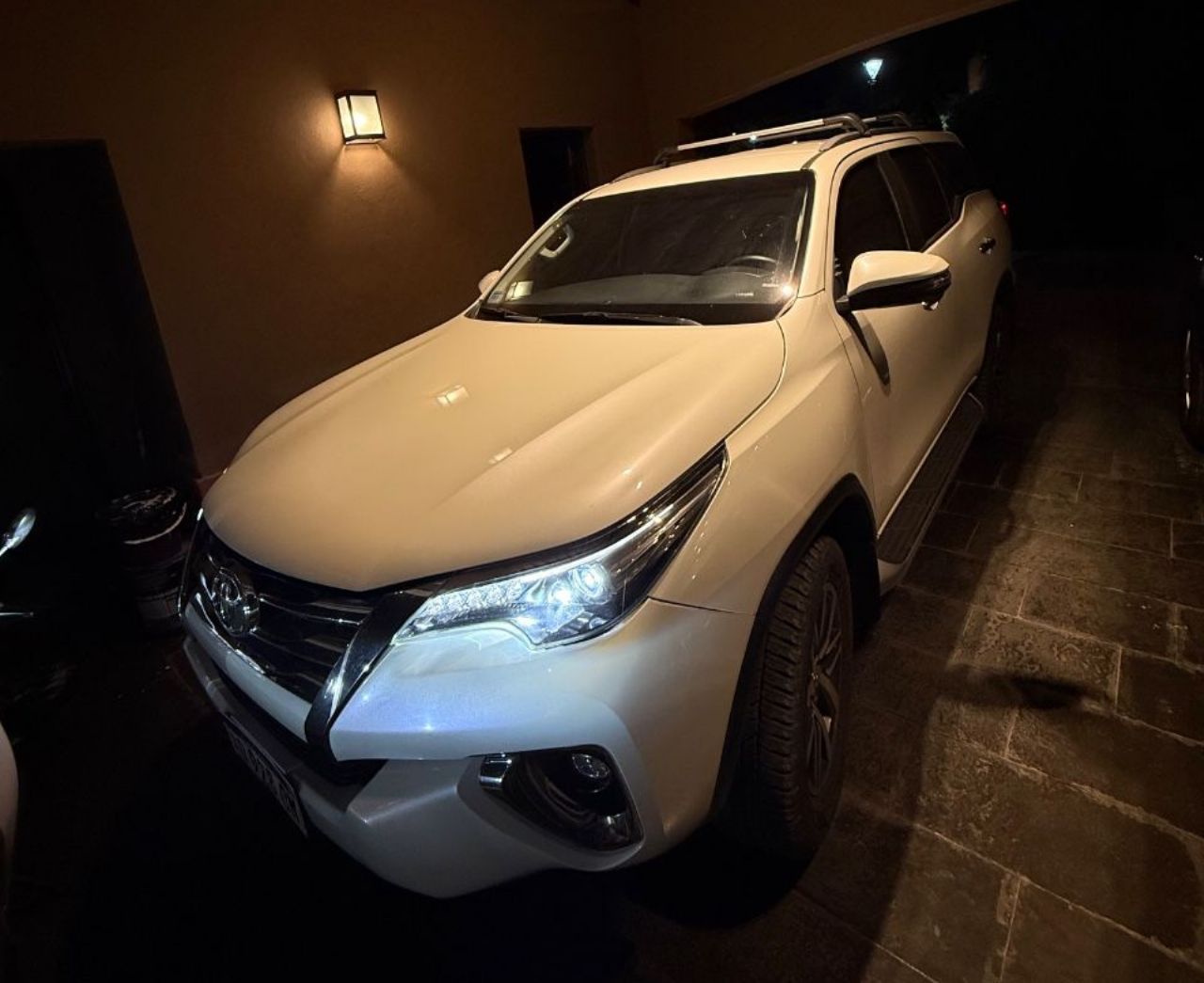 Toyota Hilux SW4 Usado en San Juan, deRuedas