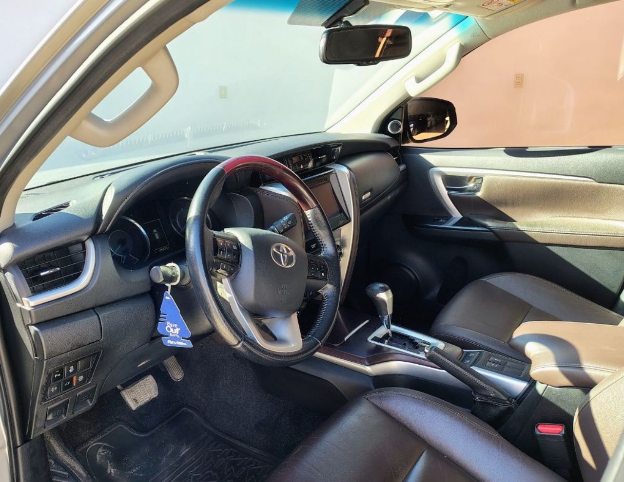 Toyota Hilux SW4 Usado Financiado en Mendoza, deRuedas