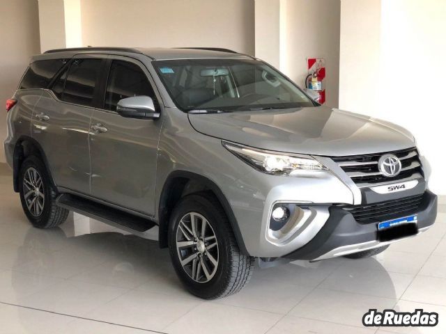 Toyota Hilux SW4 Usado en Mendoza, deRuedas