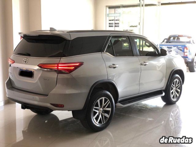 Toyota Hilux SW4 Usado en Mendoza, deRuedas