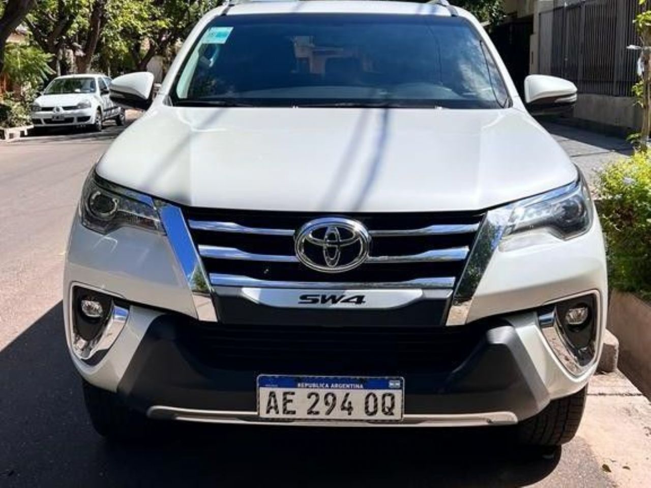 Toyota Hilux SW4 Usado en Mendoza, deRuedas