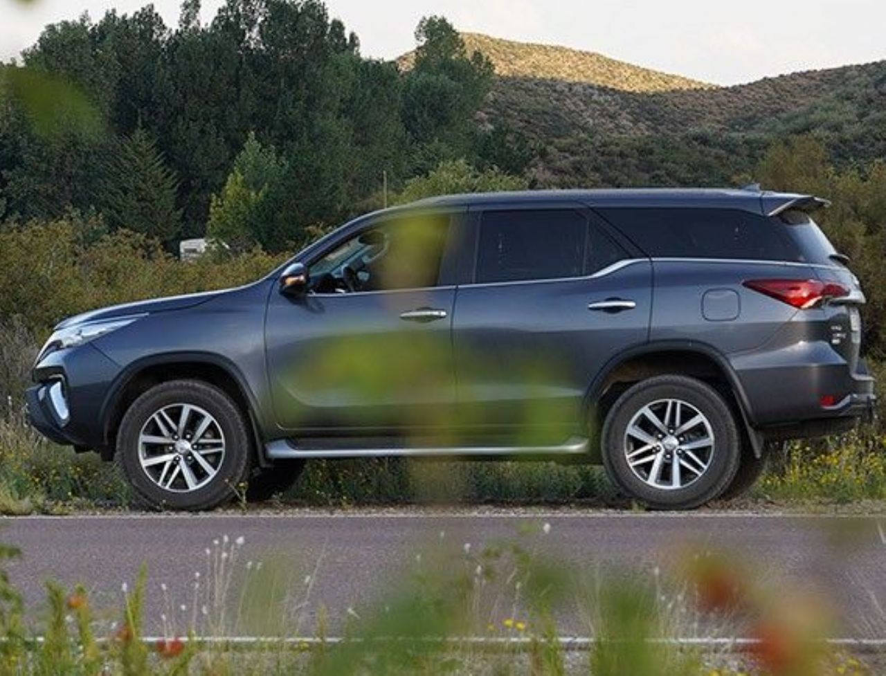Toyota Hilux SW4 Usado en Mendoza, deRuedas