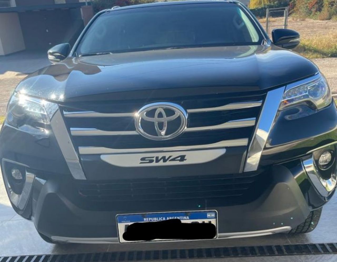 Toyota Hilux SW4 Usado en Mendoza, deRuedas