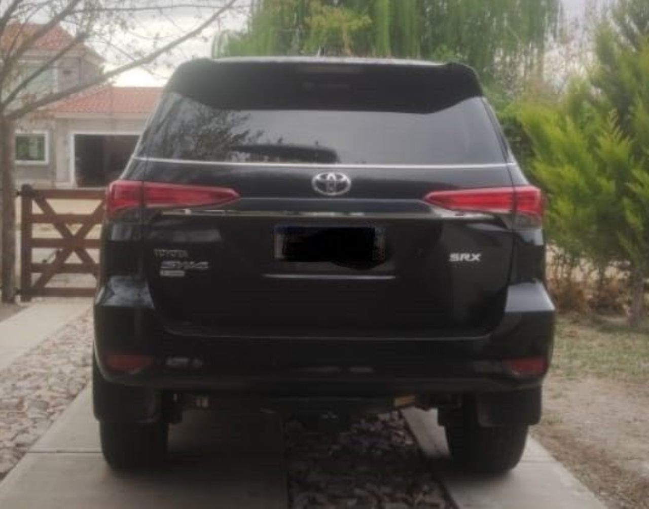 Toyota Hilux SW4 Usado en Mendoza, deRuedas