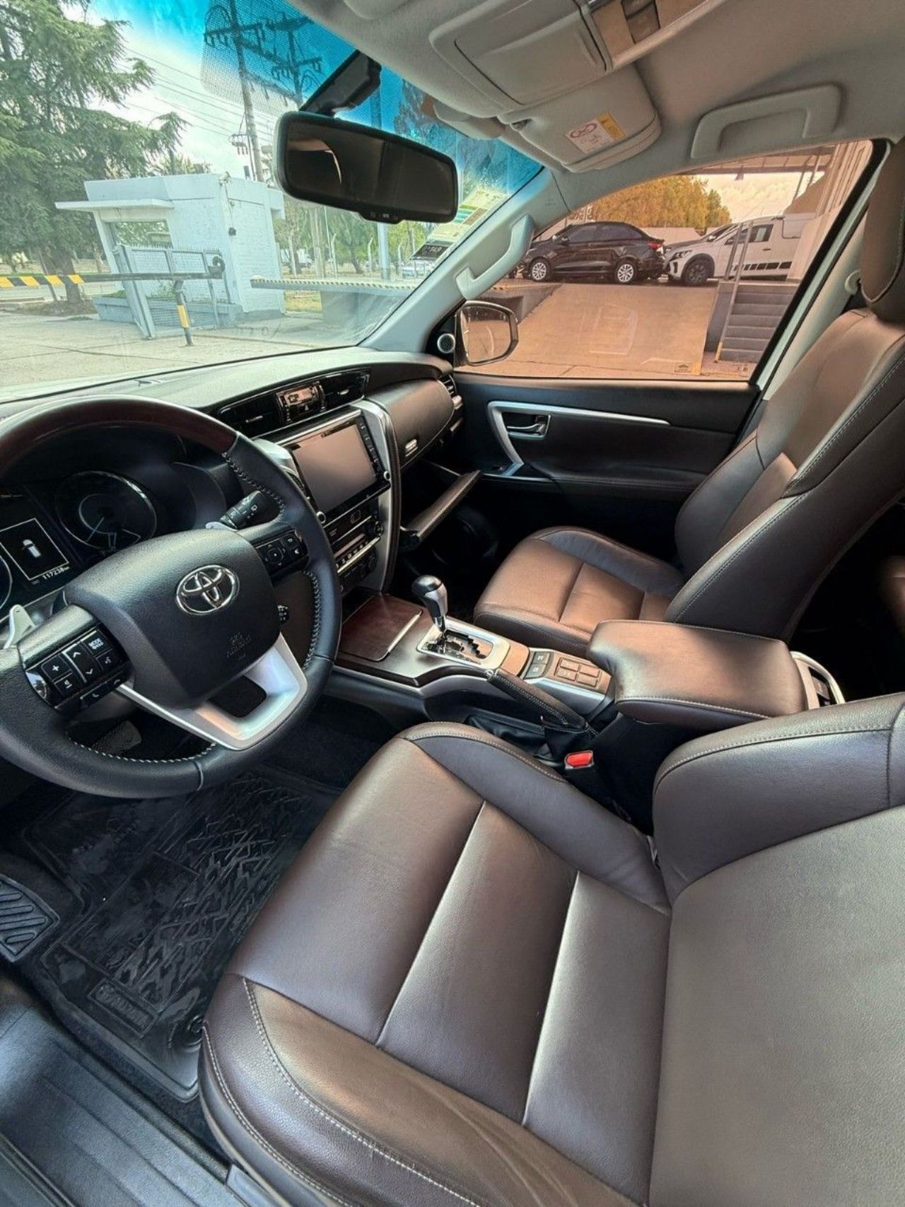 Toyota Hilux SW4 Usado en Mendoza, deRuedas