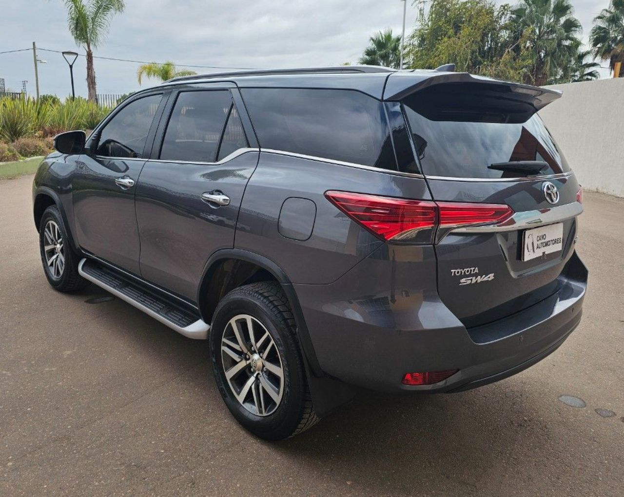 Toyota Hilux SW4 Usado Financiado en Mendoza, deRuedas