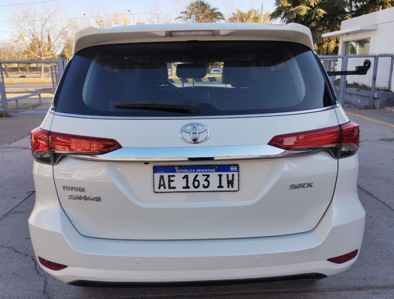 Toyota Hilux SW4 Usado en Mendoza, deRuedas