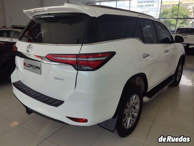 Toyota Hilux SW4 Usado en Córdoba, deRuedas
