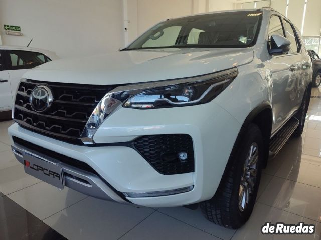 Toyota Hilux SW4 Usado en Córdoba, deRuedas
