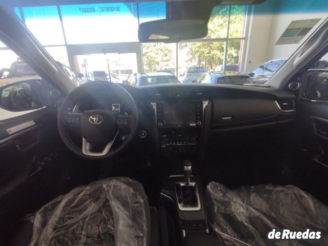 Toyota Hilux SW4 Usado en Córdoba, deRuedas