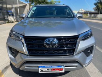 Toyota Hilux SW4 Usado en San Juan Financiado