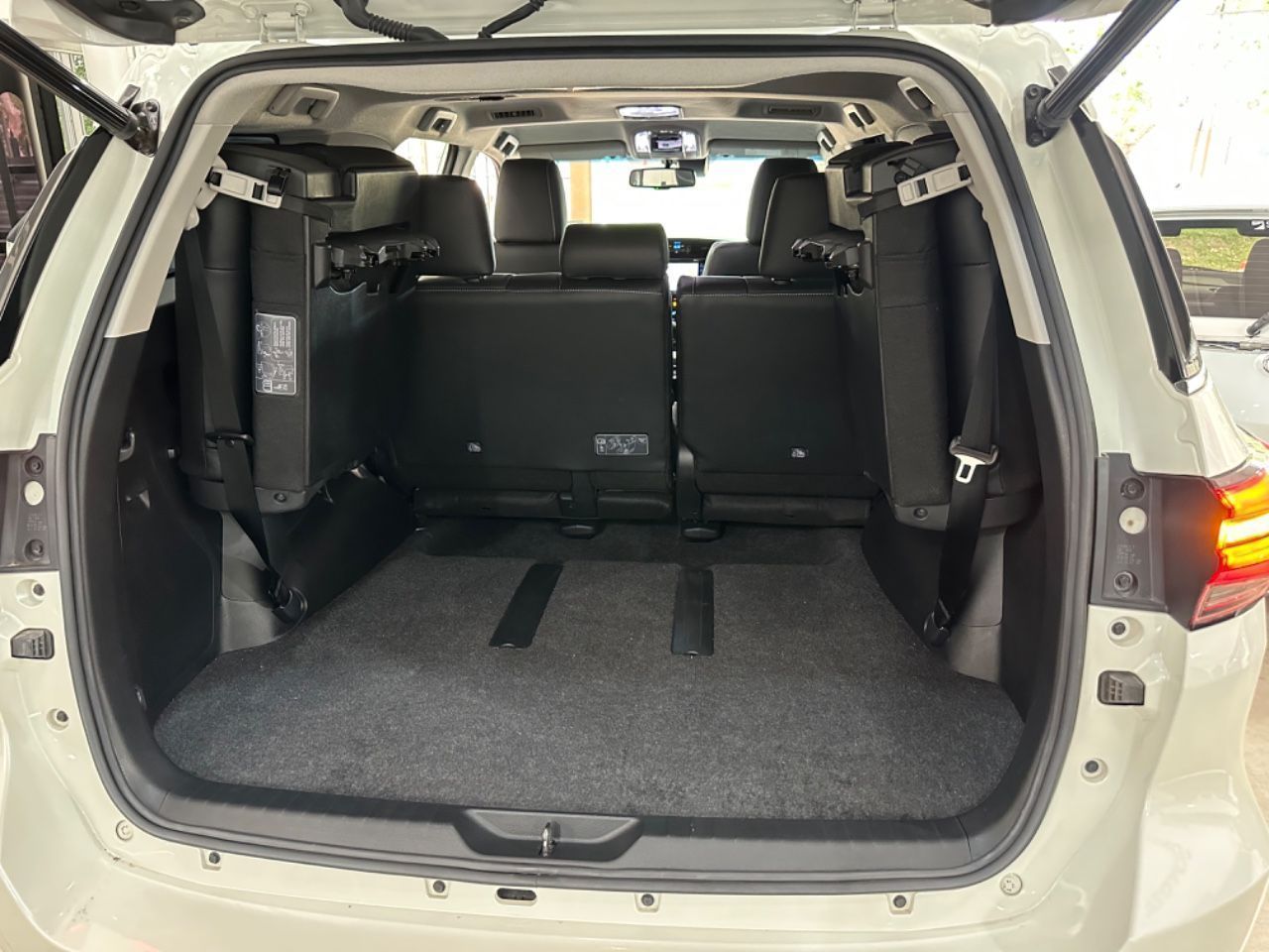 Toyota Hilux SW4 Usado en Mendoza, deRuedas