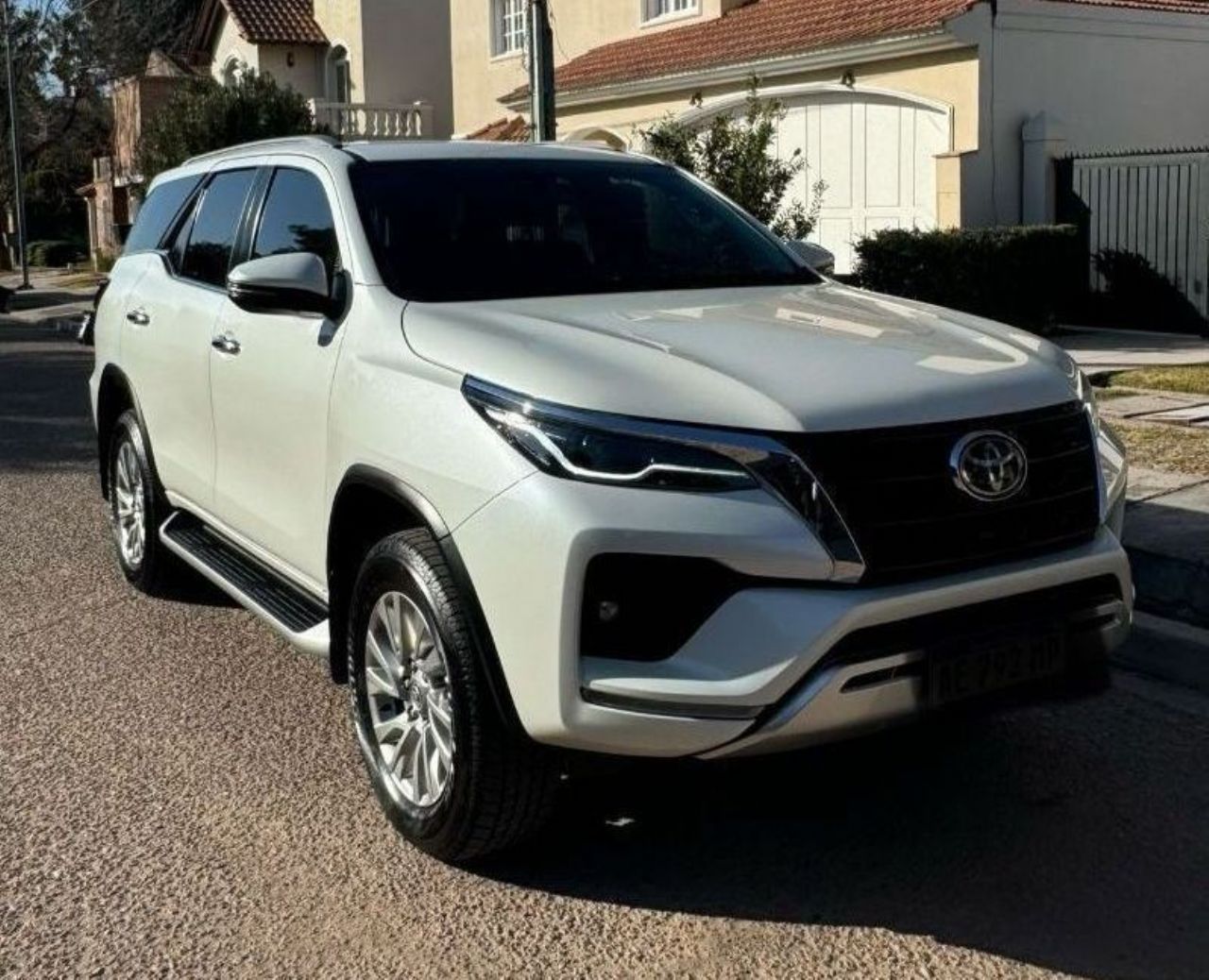 Toyota Hilux SW4 Usado en Mendoza, deRuedas