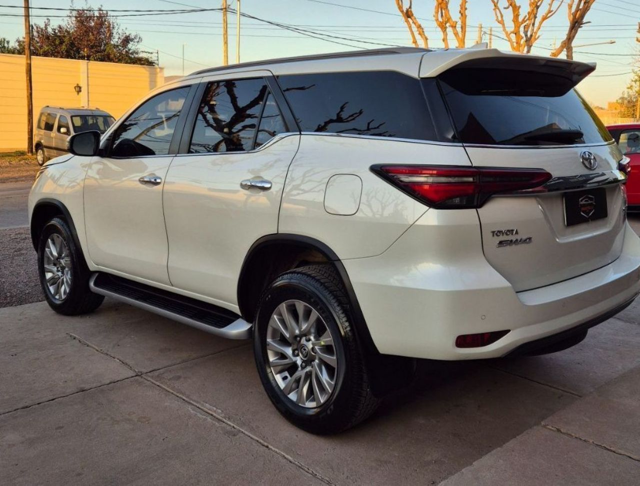 Toyota Hilux SW4 Usado Financiado en Mendoza, deRuedas