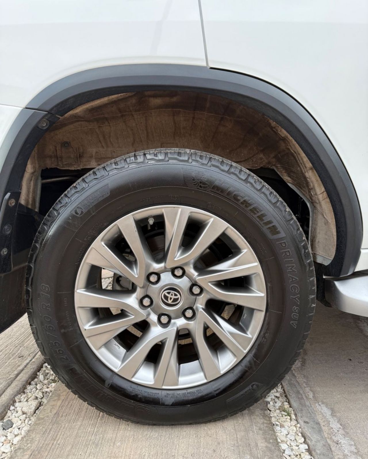 Toyota Hilux SW4 Usado en Mendoza, deRuedas